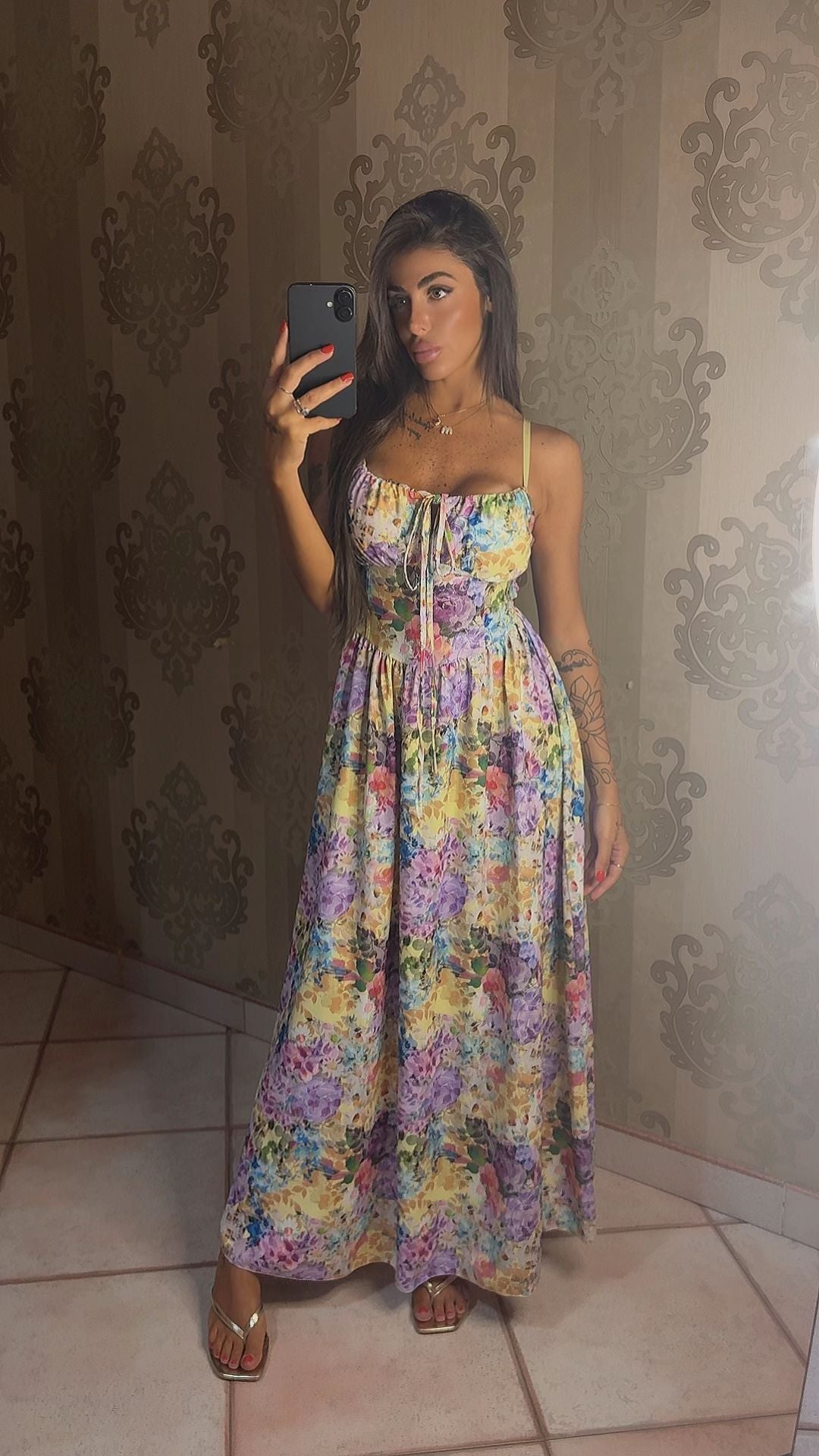 DRESS FLOWER
