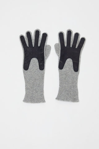 Exquisite J Gloves in Grey with Navy