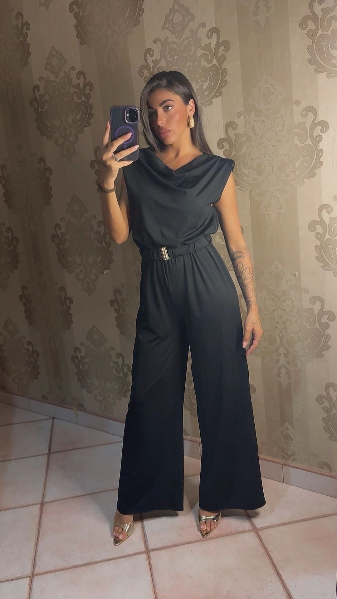 TUTA RIRI
